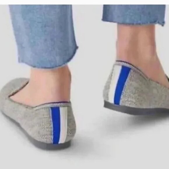 Stylish heathered design. Comfortable slip-on fit. Machine washable for easy car - Picture 3 of 7